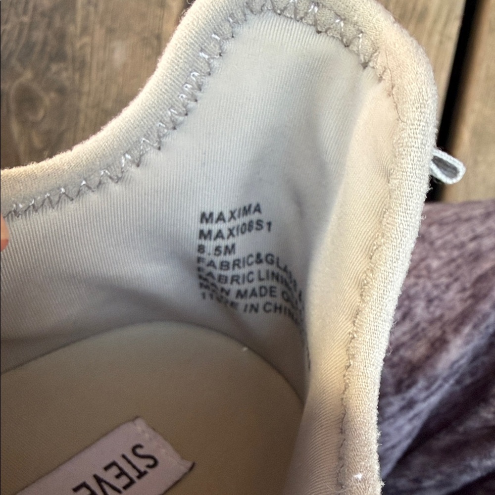 Steve Madden SM NY90 Gray Sneakers Size Women's 8.5 - Picture 8 of 8
